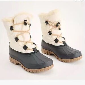 NWT STORM BY COUGAR Cinch Faux Fur Trimmed Waterproof Weather Boot in Bone